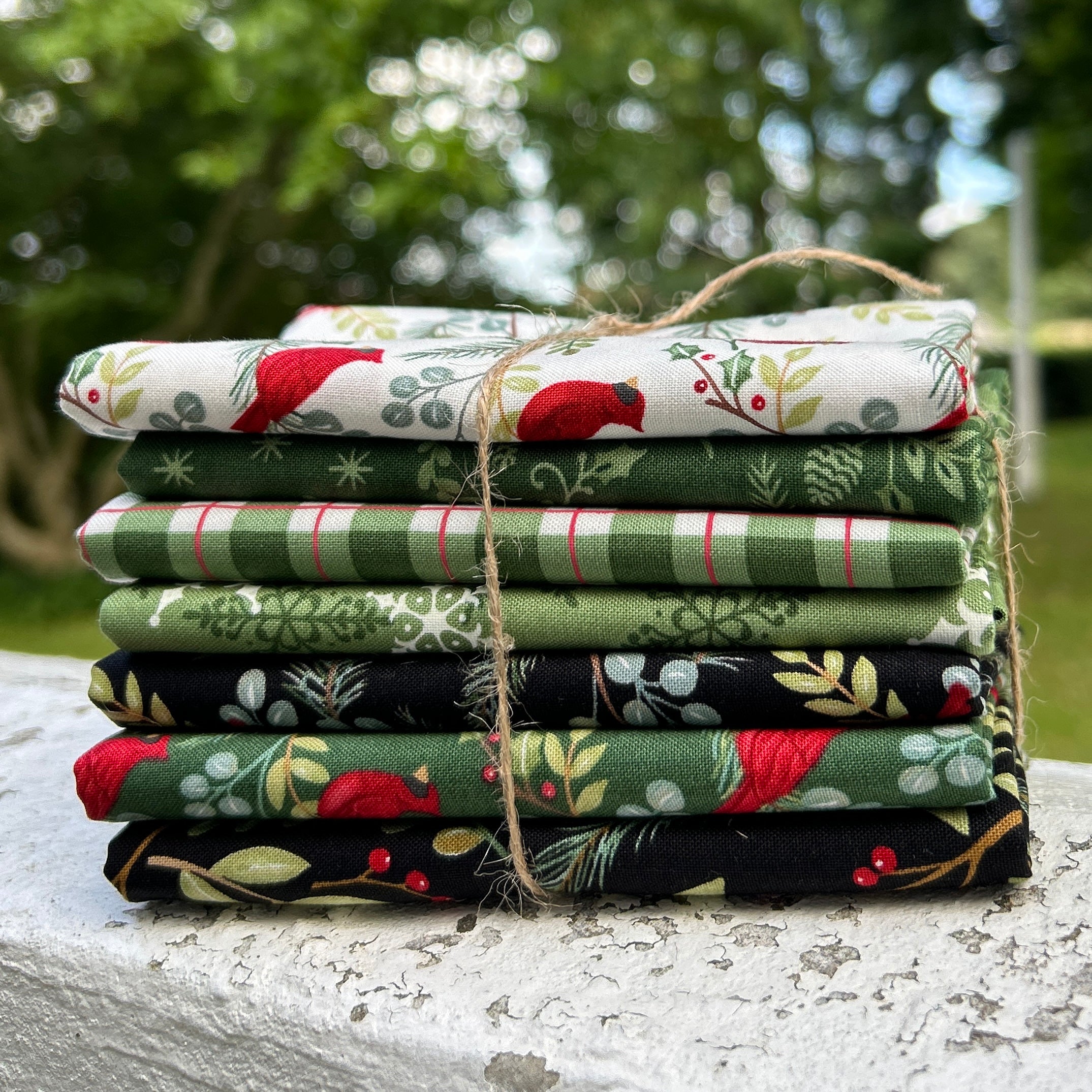 Winter Friends by Deb Strain Fat quarter bundt Grøn (7 stk)