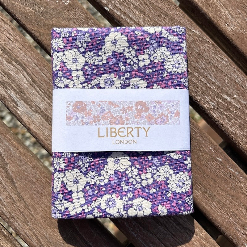 Botanical Jewel Liberty fat quarter bundt 2