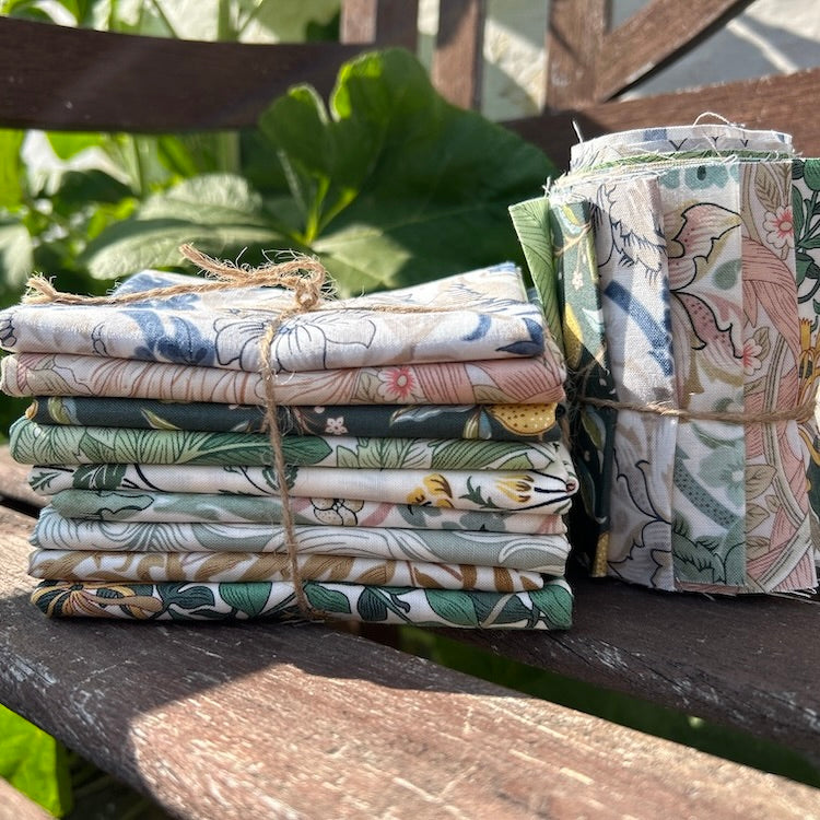 William Morris Chrysanthemum Leicester fat quarter