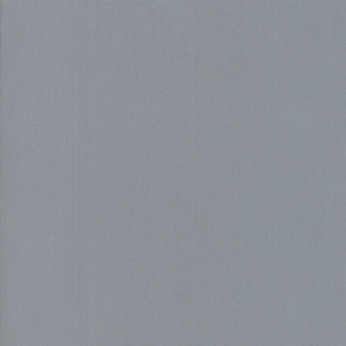 Bella Solid Steel 184 fat quarter