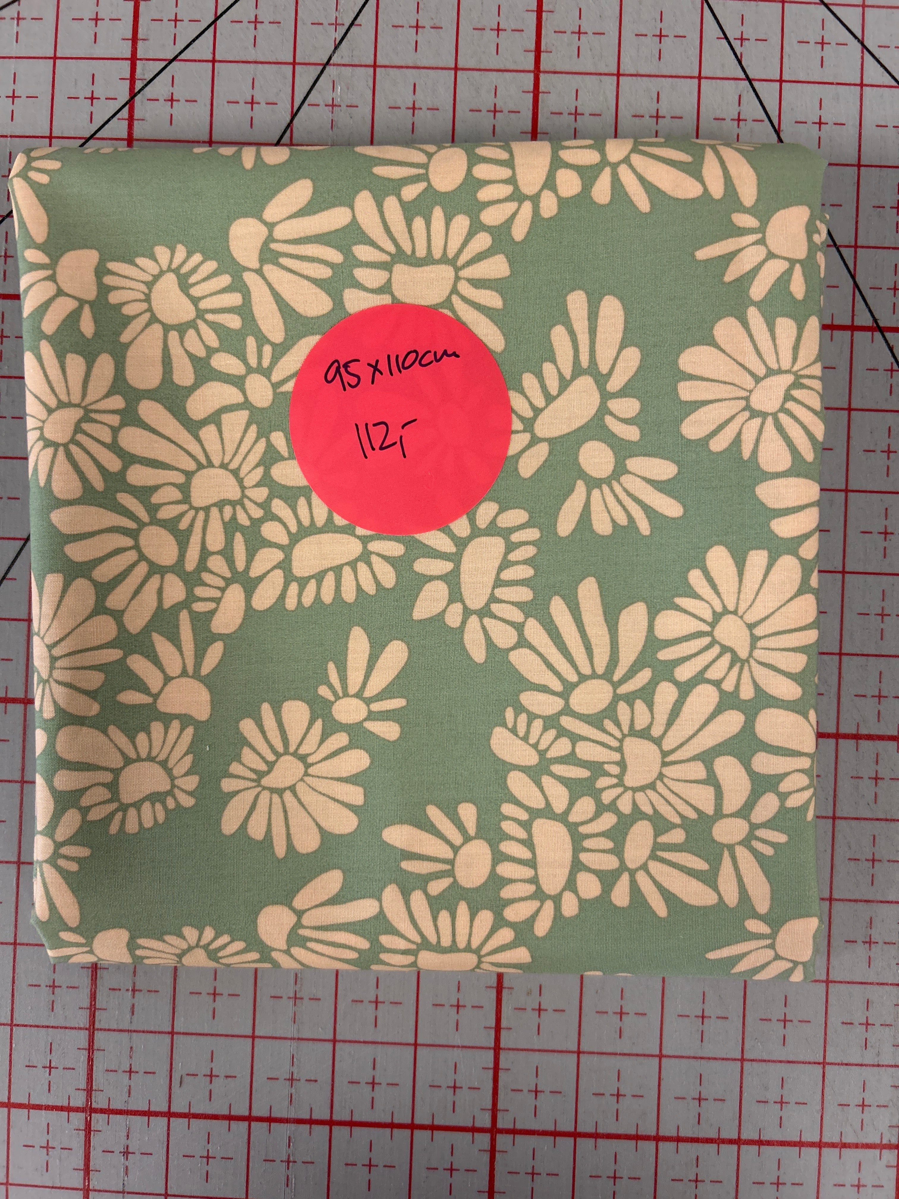 REST nr 4: Meadow Matcha Evolve by Suzy Quilts Art Gallery Fabric