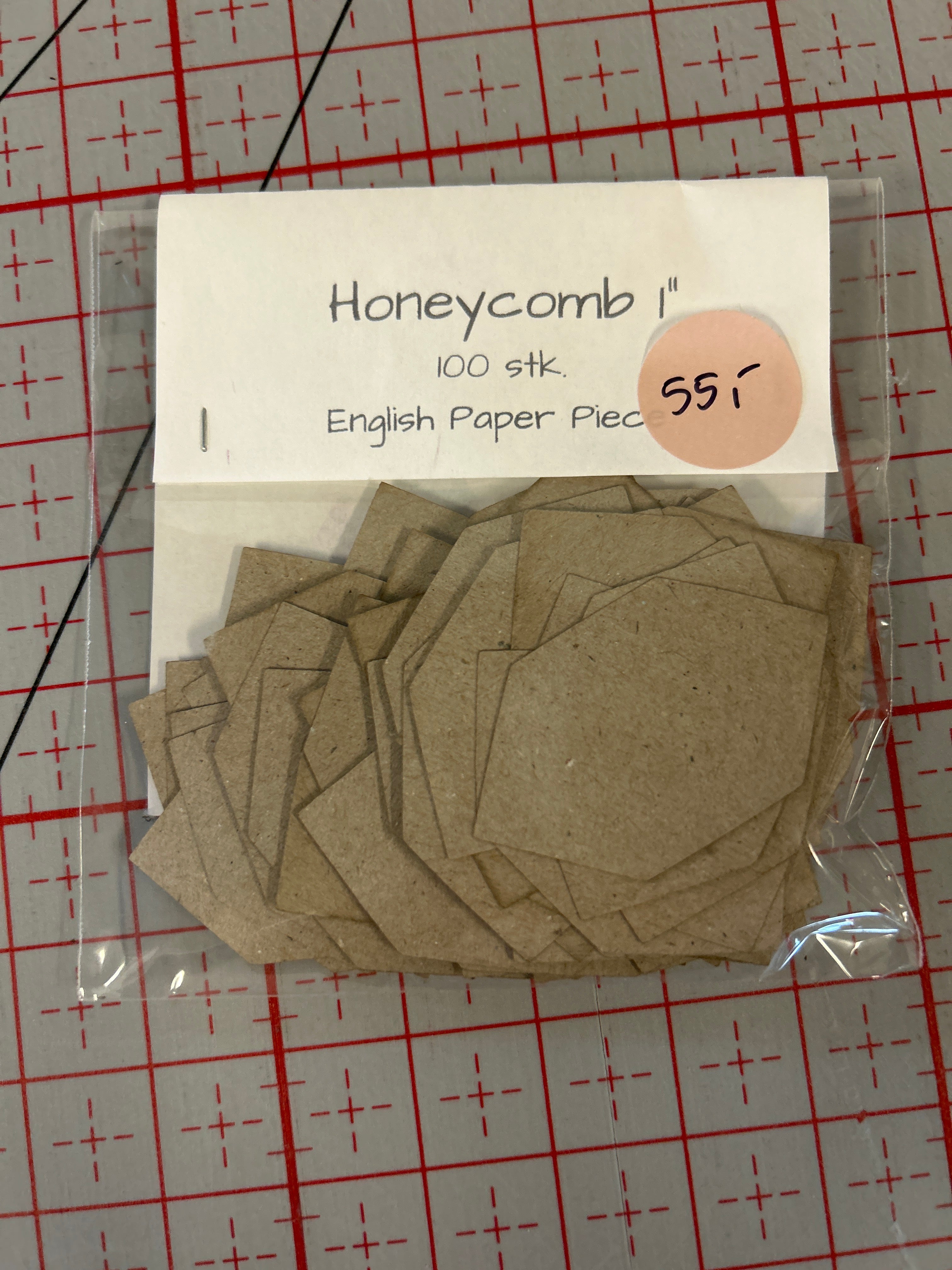 Rest: 1 inch honeycomb (Lucy Boston)