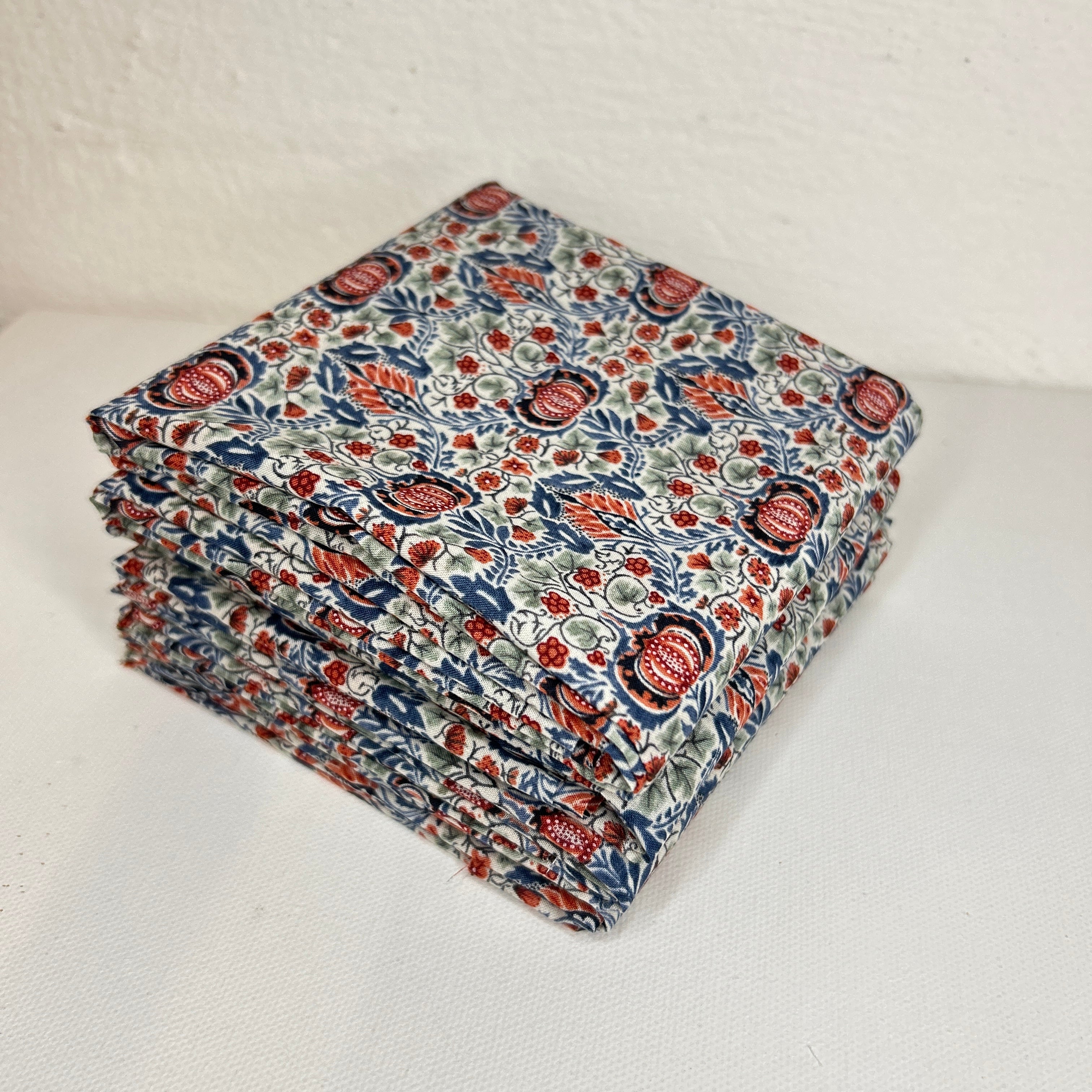 Little Chintz Multi William Morris