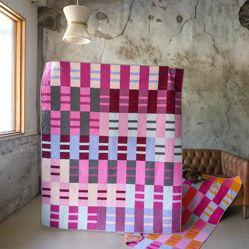 Ruby Sue fra Lo & Behold Stitchery