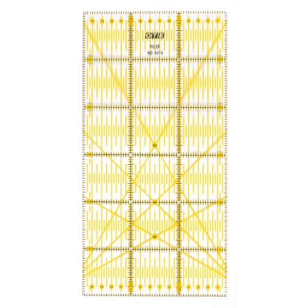 Lineal 13 x 30 cm med tydelige markeringer 